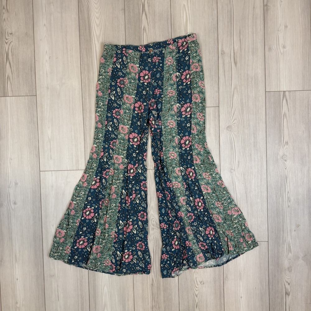 Free People Bali Sultry Boho Flare Pants Small Floral Coastal Hippie Festival - Picture 1 of 12